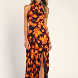 Lulus evening dress size L. Gently worn once!! Beautiful !!